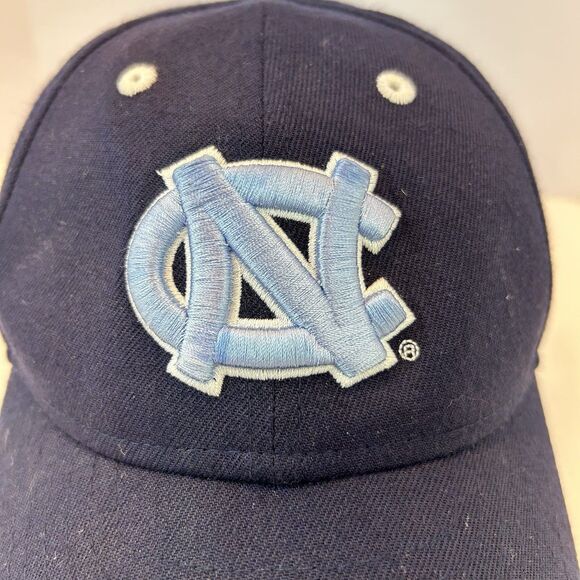NC Tar Heels North Carolina Tar Heels New Era Fitted Size 7 - Picture 2 of 7